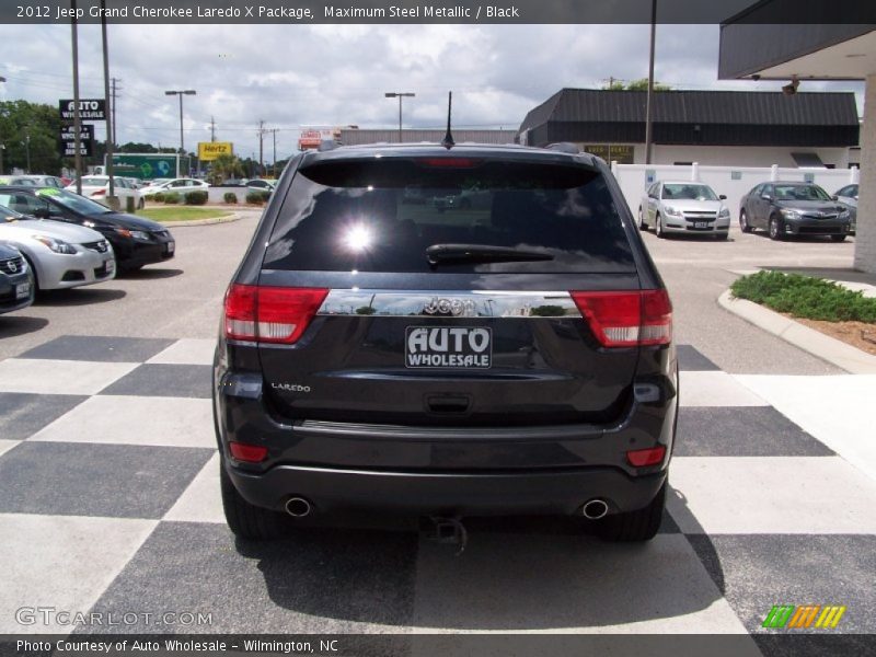 Maximum Steel Metallic / Black 2012 Jeep Grand Cherokee Laredo X Package