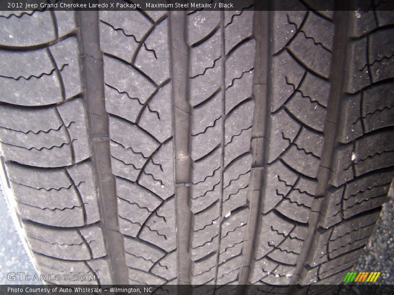 Maximum Steel Metallic / Black 2012 Jeep Grand Cherokee Laredo X Package
