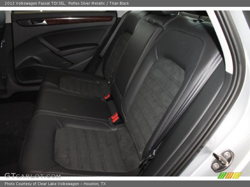 Reflex Silver Metallic / Titan Black 2013 Volkswagen Passat TDI SEL