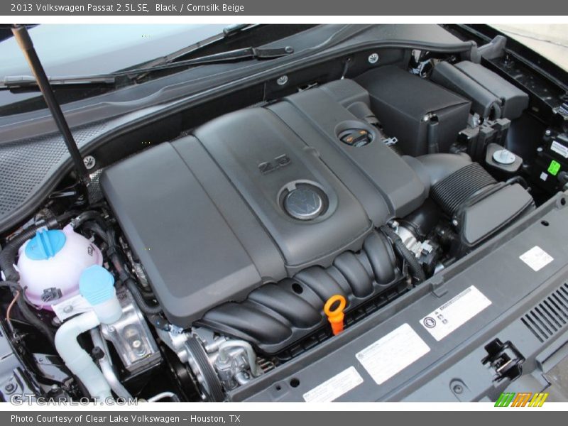 Black / Cornsilk Beige 2013 Volkswagen Passat 2.5L SE