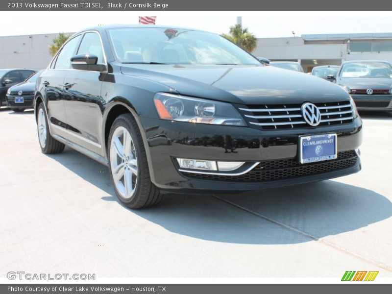 Black / Cornsilk Beige 2013 Volkswagen Passat TDI SEL