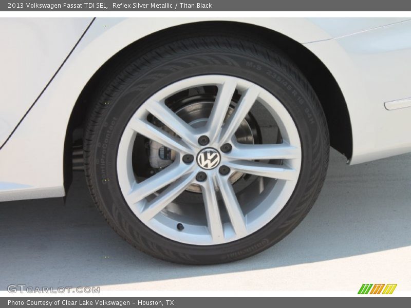 Reflex Silver Metallic / Titan Black 2013 Volkswagen Passat TDI SEL