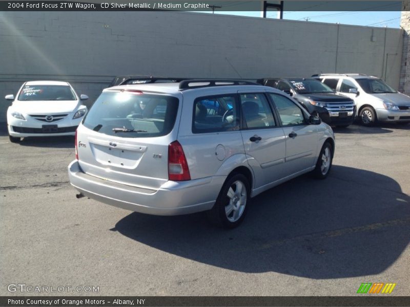 CD Silver Metallic / Medium Graphite 2004 Ford Focus ZTW Wagon