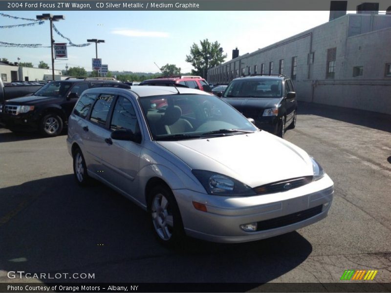 CD Silver Metallic / Medium Graphite 2004 Ford Focus ZTW Wagon