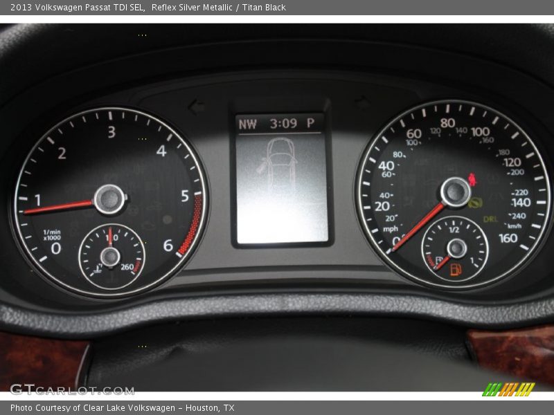 Reflex Silver Metallic / Titan Black 2013 Volkswagen Passat TDI SEL