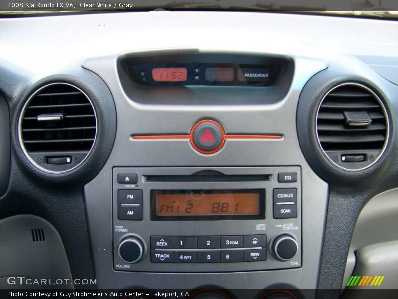 Clear White / Gray 2008 Kia Rondo LX V6