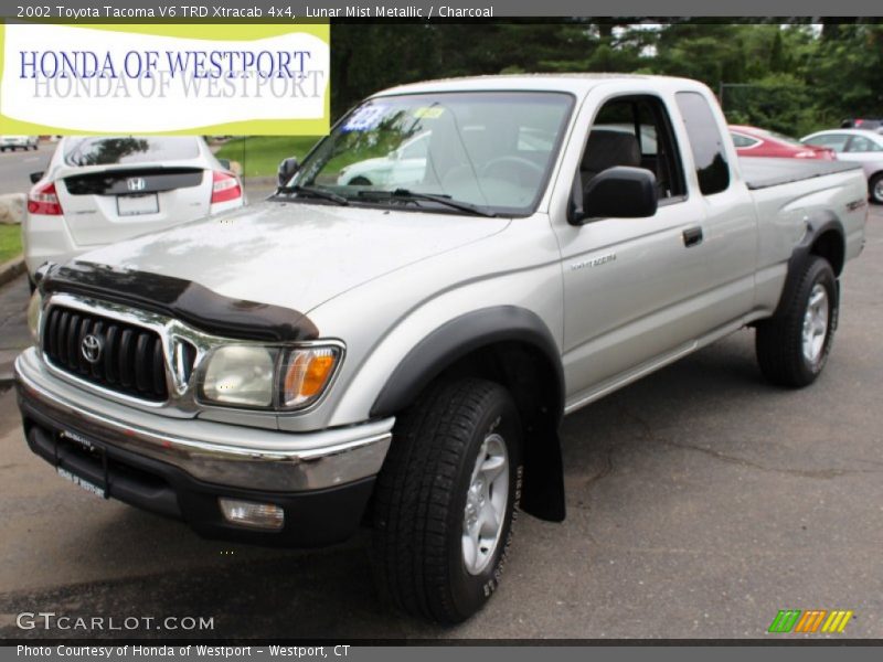 Lunar Mist Metallic / Charcoal 2002 Toyota Tacoma V6 TRD Xtracab 4x4