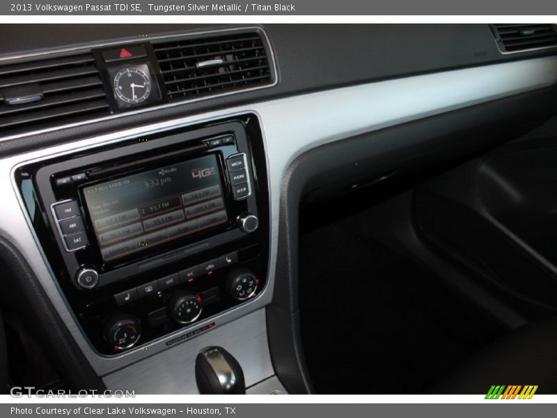 Tungsten Silver Metallic / Titan Black 2013 Volkswagen Passat TDI SE