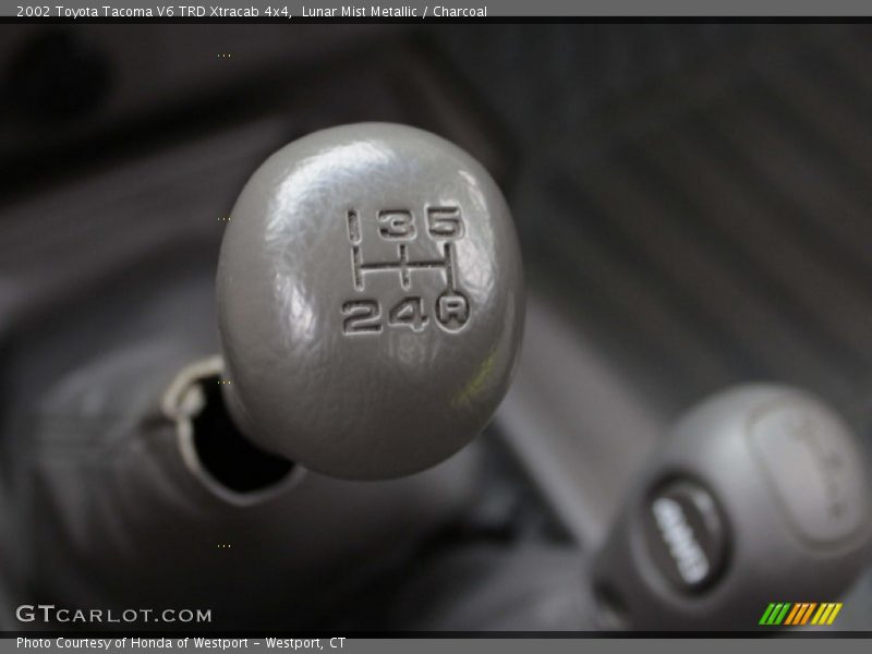Lunar Mist Metallic / Charcoal 2002 Toyota Tacoma V6 TRD Xtracab 4x4