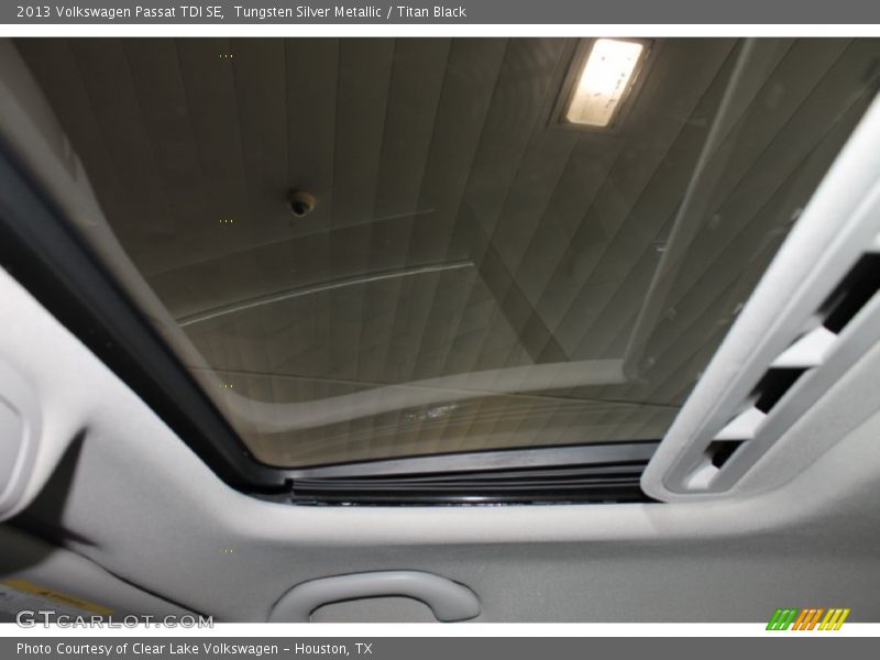 Tungsten Silver Metallic / Titan Black 2013 Volkswagen Passat TDI SE