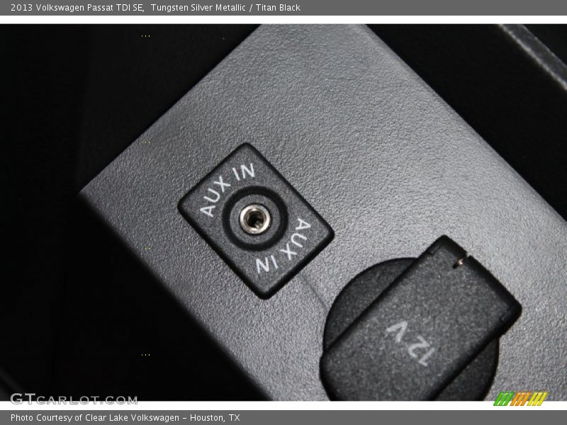 Tungsten Silver Metallic / Titan Black 2013 Volkswagen Passat TDI SE