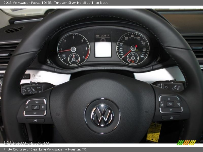 Tungsten Silver Metallic / Titan Black 2013 Volkswagen Passat TDI SE