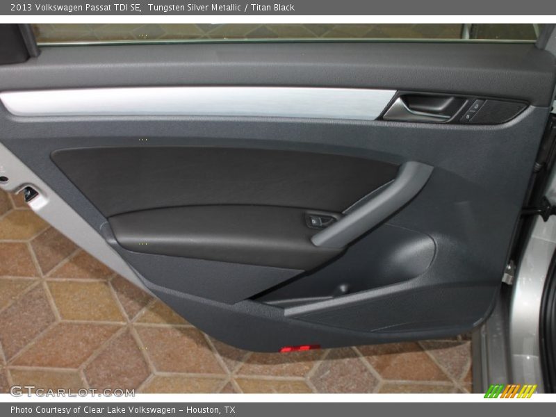 Tungsten Silver Metallic / Titan Black 2013 Volkswagen Passat TDI SE