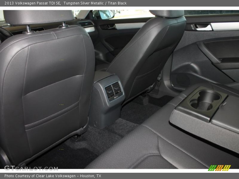 Tungsten Silver Metallic / Titan Black 2013 Volkswagen Passat TDI SE