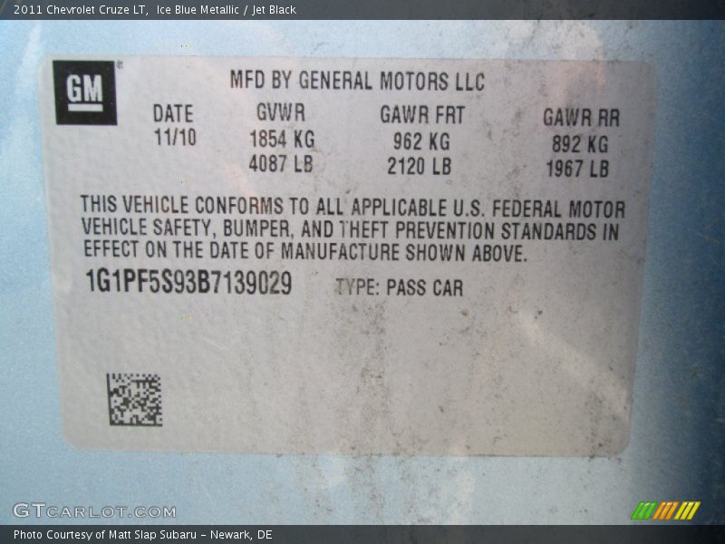 Ice Blue Metallic / Jet Black 2011 Chevrolet Cruze LT