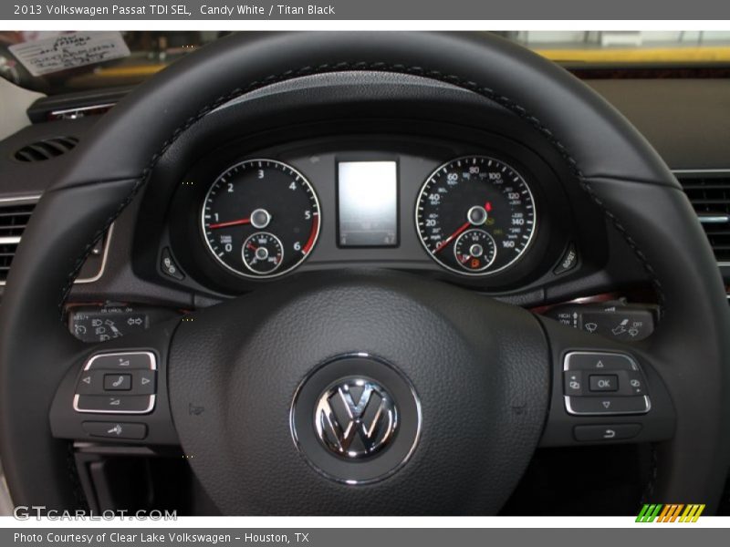Candy White / Titan Black 2013 Volkswagen Passat TDI SEL