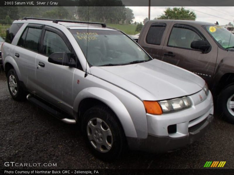 Silver / Gray 2003 Saturn VUE