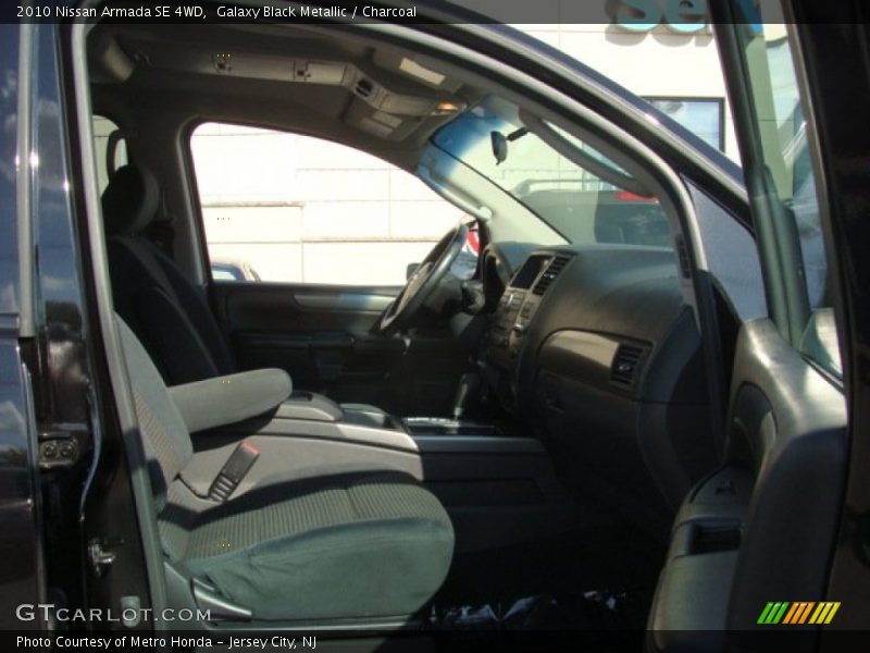 Galaxy Black Metallic / Charcoal 2010 Nissan Armada SE 4WD