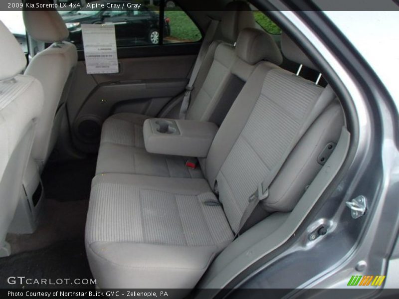 Alpine Gray / Gray 2009 Kia Sorento LX 4x4