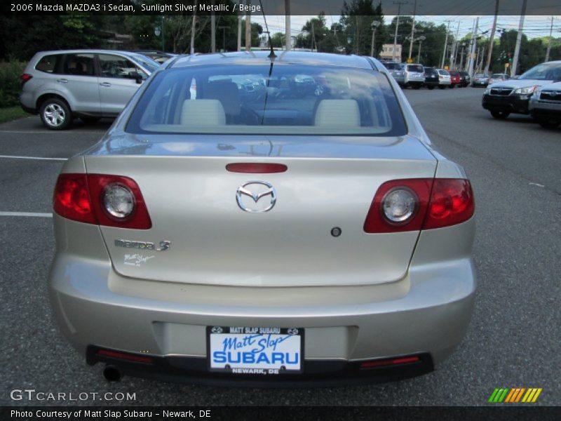 Sunlight Silver Metallic / Beige 2006 Mazda MAZDA3 i Sedan