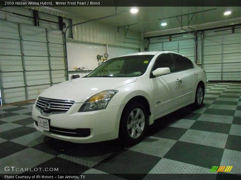 Winter Frost Pearl / Blond 2009 Nissan Altima Hybrid