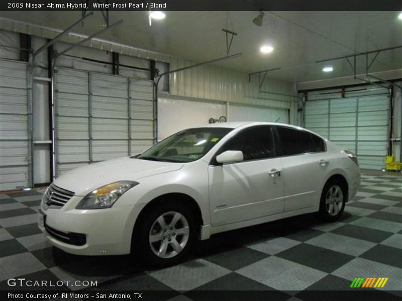 Winter Frost Pearl / Blond 2009 Nissan Altima Hybrid