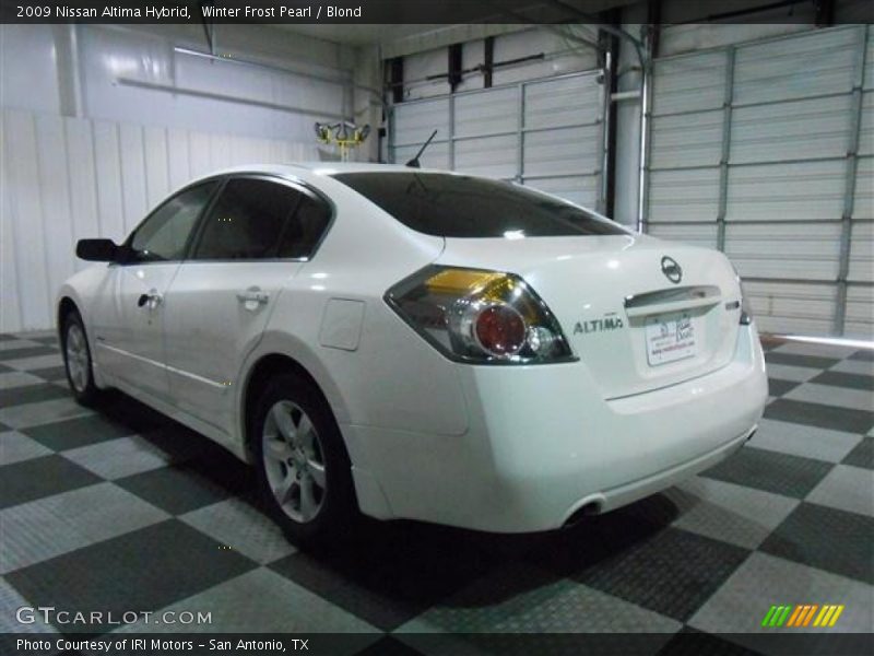 Winter Frost Pearl / Blond 2009 Nissan Altima Hybrid