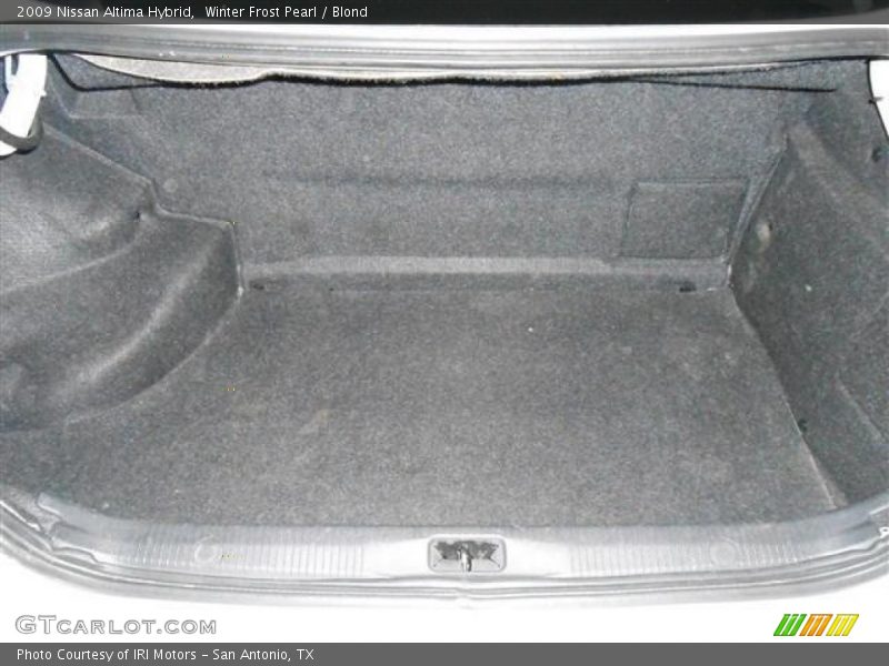 Winter Frost Pearl / Blond 2009 Nissan Altima Hybrid