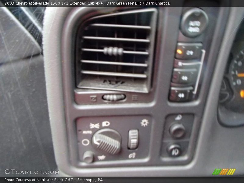 Dark Green Metallic / Dark Charcoal 2003 Chevrolet Silverado 1500 Z71 Extended Cab 4x4