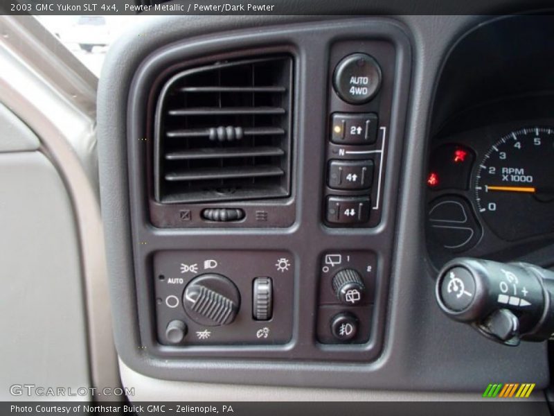 Pewter Metallic / Pewter/Dark Pewter 2003 GMC Yukon SLT 4x4
