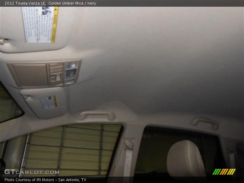 Golden Umber Mica / Ivory 2012 Toyota Venza LE