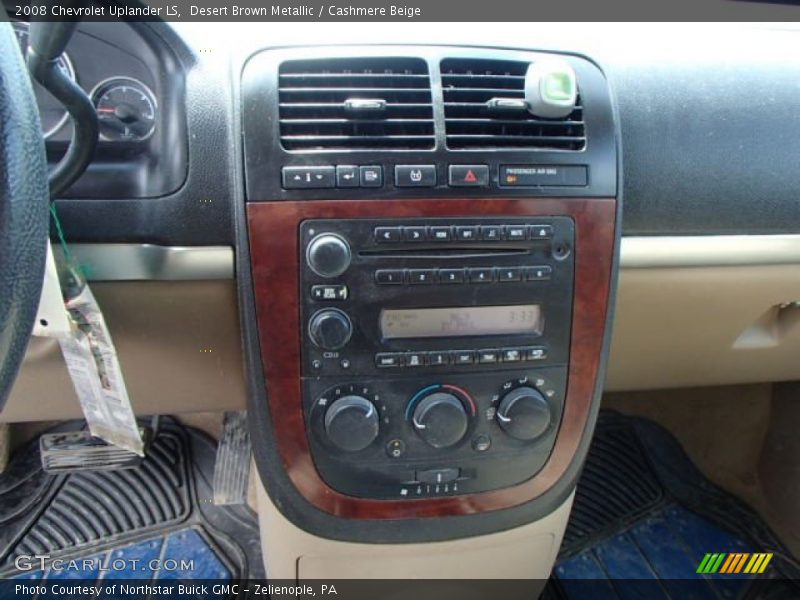 Desert Brown Metallic / Cashmere Beige 2008 Chevrolet Uplander LS