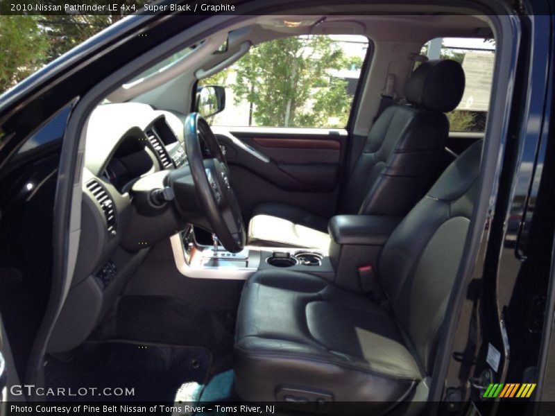 Super Black / Graphite 2010 Nissan Pathfinder LE 4x4
