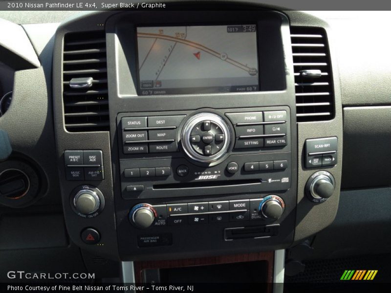 Super Black / Graphite 2010 Nissan Pathfinder LE 4x4
