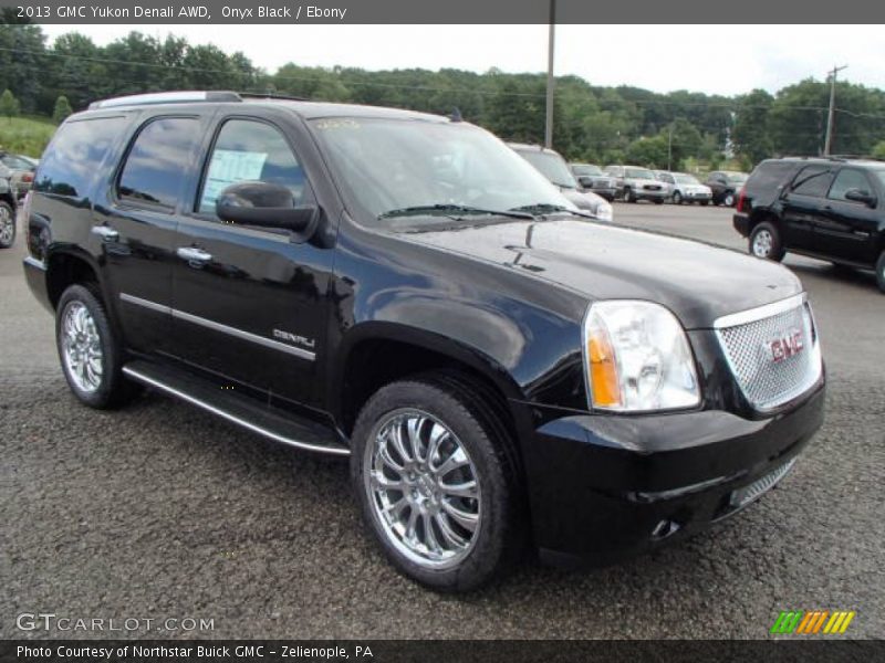 Onyx Black / Ebony 2013 GMC Yukon Denali AWD