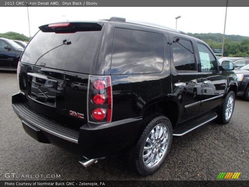 Onyx Black / Ebony 2013 GMC Yukon Denali AWD