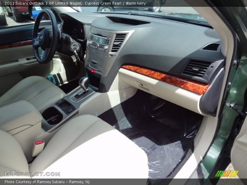 Cypress Green Pearl / Warm Ivory 2011 Subaru Outback 3.6R Limited Wagon