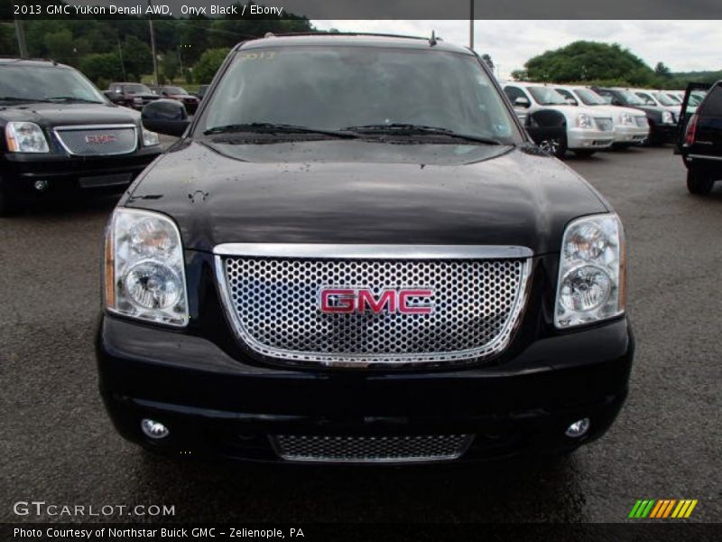 Onyx Black / Ebony 2013 GMC Yukon Denali AWD