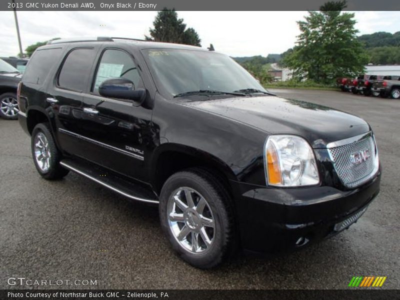 Onyx Black / Ebony 2013 GMC Yukon Denali AWD