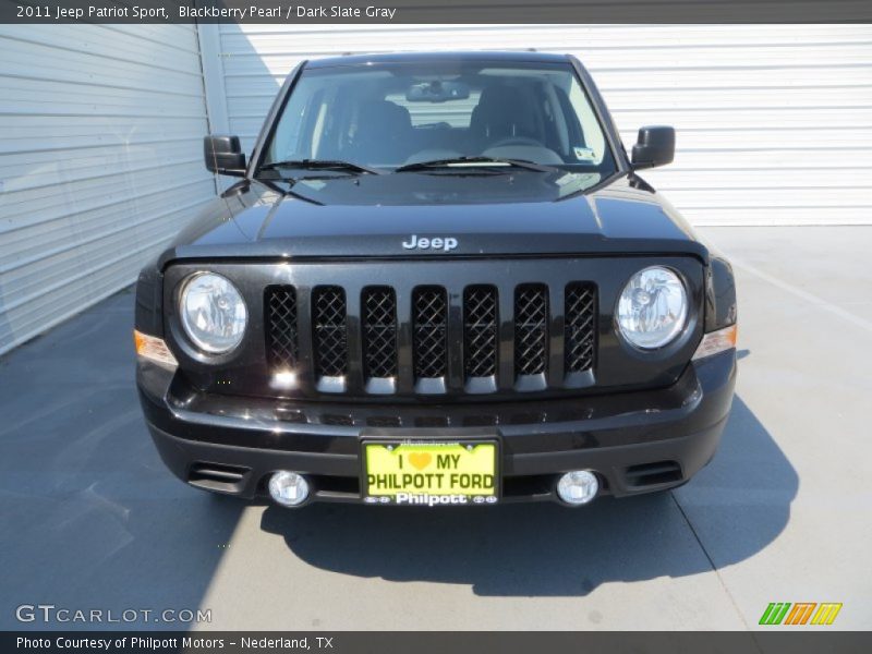 Blackberry Pearl / Dark Slate Gray 2011 Jeep Patriot Sport
