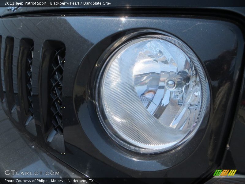 Blackberry Pearl / Dark Slate Gray 2011 Jeep Patriot Sport