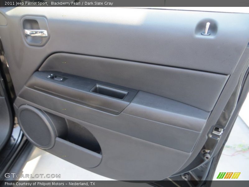 Blackberry Pearl / Dark Slate Gray 2011 Jeep Patriot Sport