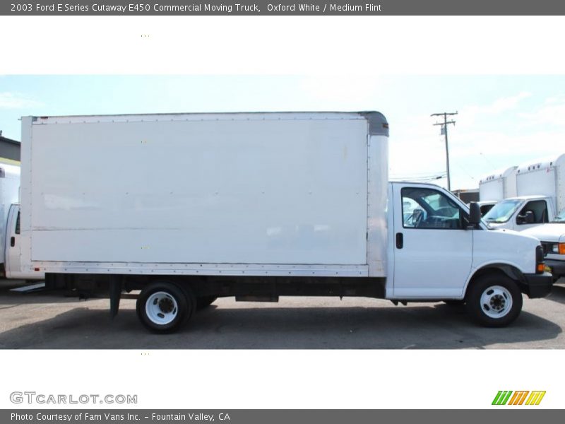 Oxford White / Medium Flint 2003 Ford E Series Cutaway E450 Commercial Moving Truck