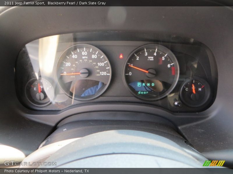 Blackberry Pearl / Dark Slate Gray 2011 Jeep Patriot Sport