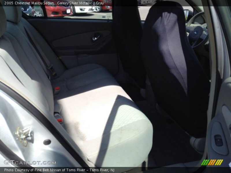 Galaxy Silver Metallic / Gray 2005 Chevrolet Malibu Sedan