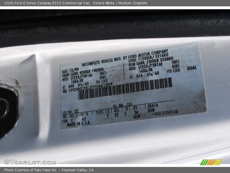 2000 E Series Cutaway E350 Commercial Van Oxford White Color Code YZ
