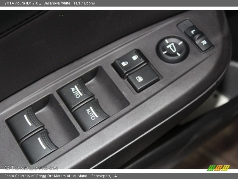 Controls of 2014 ILX 2.0L