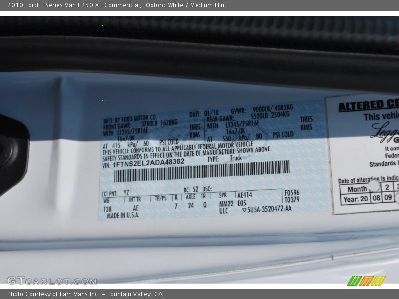 Oxford White / Medium Flint 2010 Ford E Series Van E250 XL Commericial