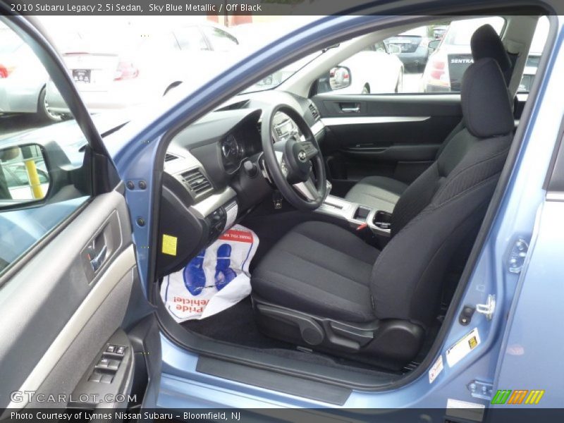 Sky Blue Metallic / Off Black 2010 Subaru Legacy 2.5i Sedan