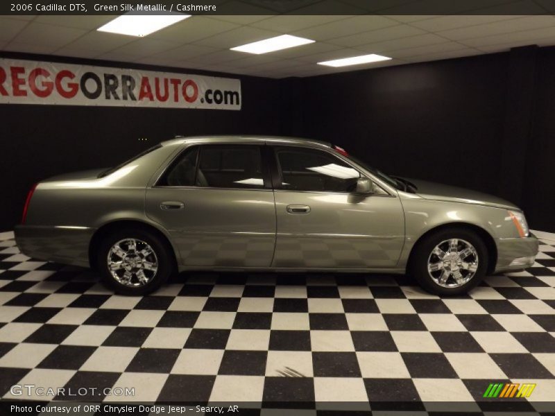 Green Silk Metallic / Cashmere 2006 Cadillac DTS